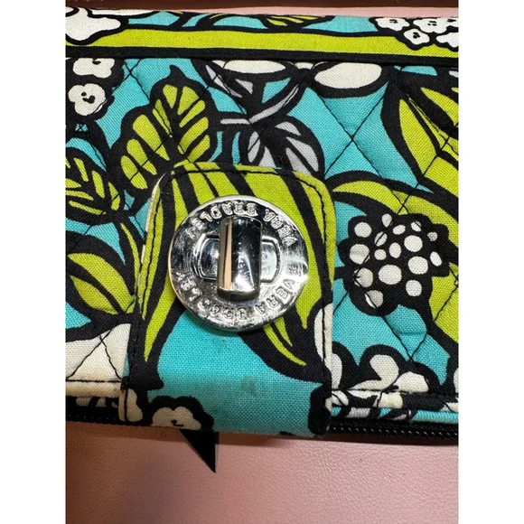 Vera Bradley One Size Teal Green Floral Quilted Wallet - Picture 4 of 12
